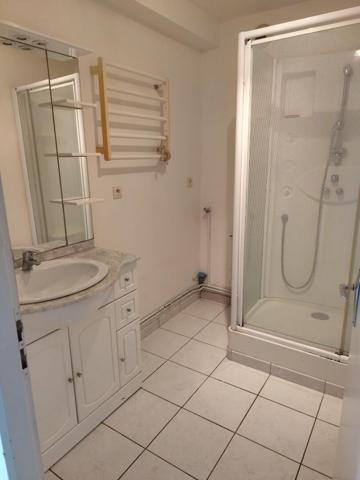 Appartement Saint Maixent L Ecole 2 pièce(s) 39 m2, Saint maixent l ecole 79400