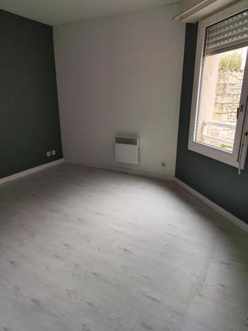Appartement Saint Maixent L Ecole 2 pièce(s) 39 m2, Saint maixent l ecole 79400