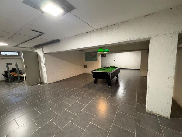 Bureaux professionnels à vendre - 207 m2 (Saint Jean le Blanc)