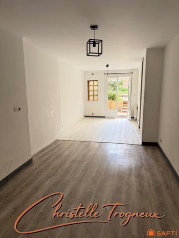 AMIENOISE     Fort potentiel dans un quartier recherché !