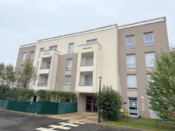Location Appartement 5 pièces 85 m2 à Combs-la-Ville