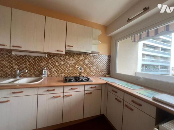 GRAND 3/4 Pièces à Elancourt