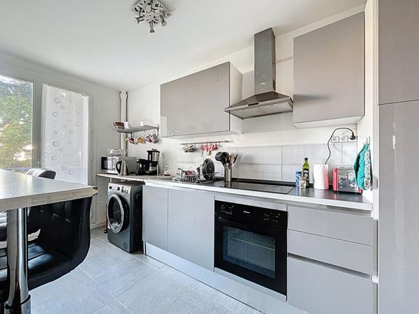 Saint-Herblain Beauséjour / Appartement 4 pièce(s) 72 m2 / DPE en C / 3 chambres / parking / cave