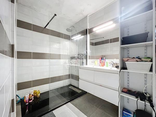 Saint-Herblain Beauséjour / Appartement 4 pièce(s) 72 m2 / DPE en C / 3 chambres / parking / cave