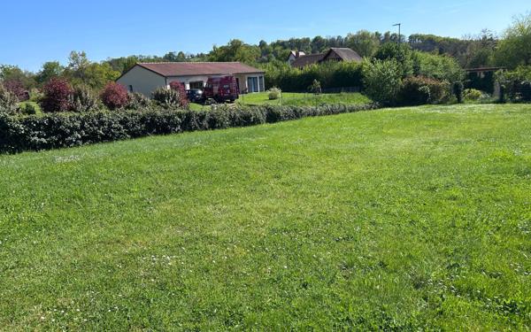 Terrain à vendre    Le Vigen