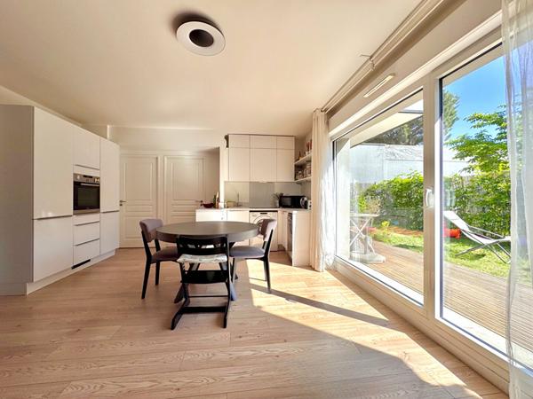 Appartement Pantin 3 pièce(s) 55.49 m2