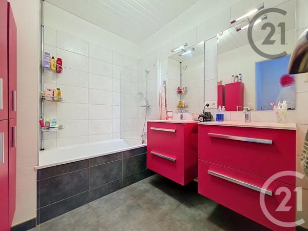 Appartement F6 à vendre  6 pièces - 121,07 m 2   REIMS  - 51