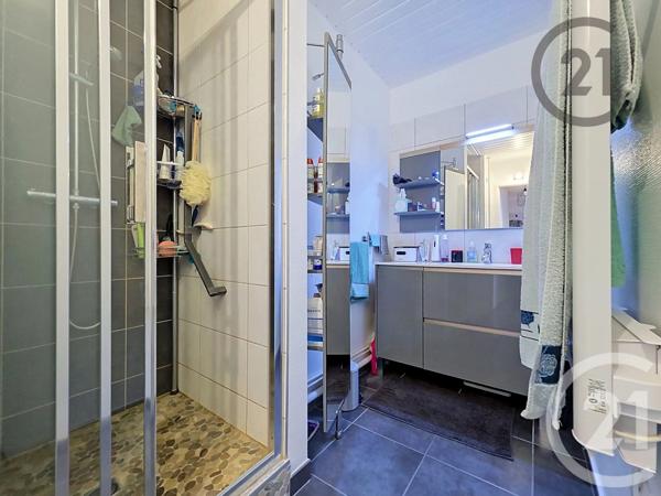 Appartement F6 à vendre  6 pièces - 121,07 m 2   REIMS  - 51