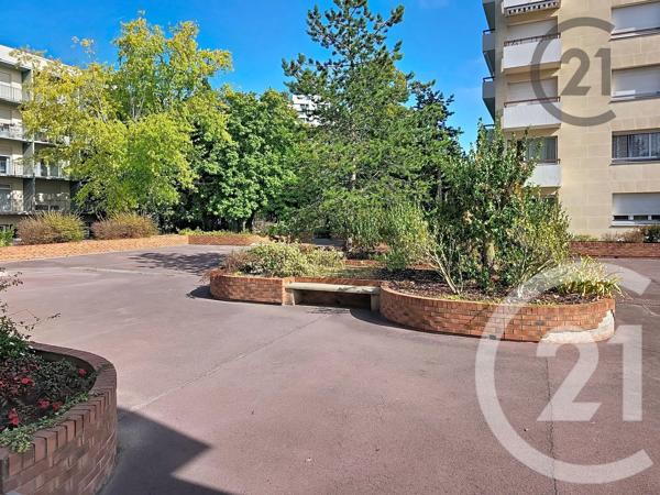 Appartement F6 à vendre  6 pièces - 121,07 m 2   REIMS  - 51