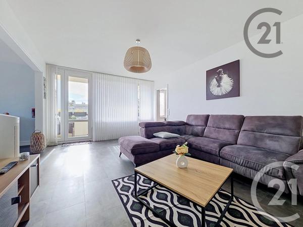 Appartement F6 à vendre  6 pièces - 121,07 m 2   REIMS  - 51