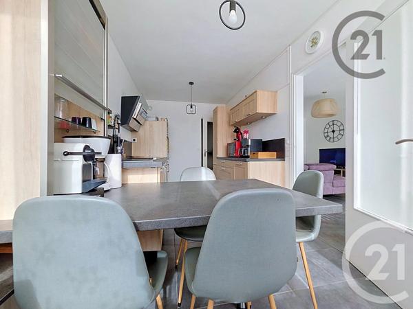Appartement F6 à vendre  6 pièces - 121,07 m 2   REIMS  - 51
