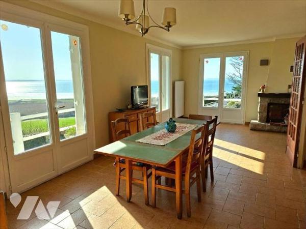 Maison d'habitation d'architecte, aux portes de la Presqu'ile de Crozon vue imprenable sur la b...
