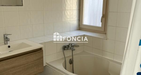 Location Appartement 3 pièces 67.39 m² - Gien 45500