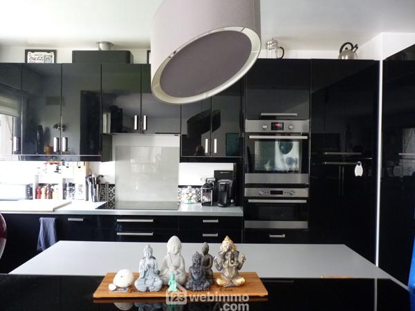 Appartement 109 m² à Suresnes 92150