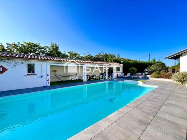 Superbe maison rénovée avec piscine et dépendance