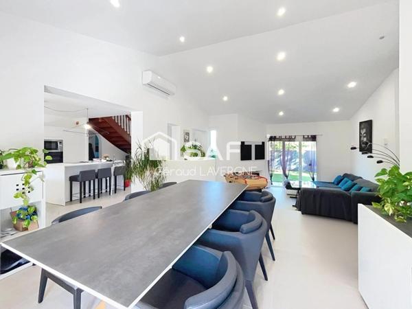 Superbe maison rénovée avec piscine et dépendance