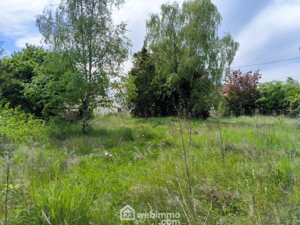 Terrain à bâtir 1157 m² à VAILLY SUR AISNE 02370