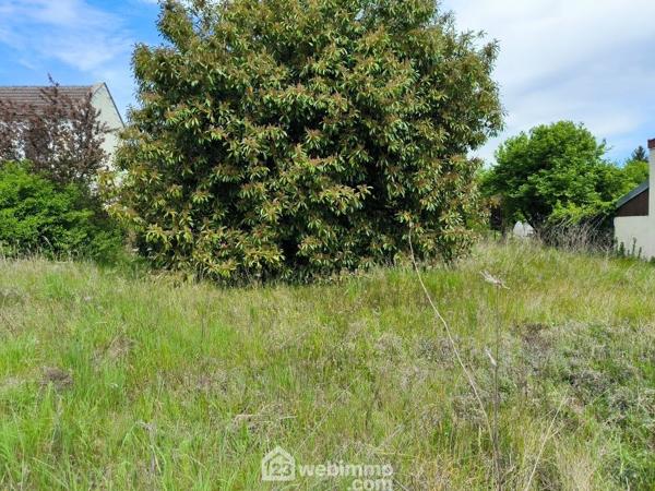 Terrain à bâtir 1157 m² à VAILLY SUR AISNE 02370