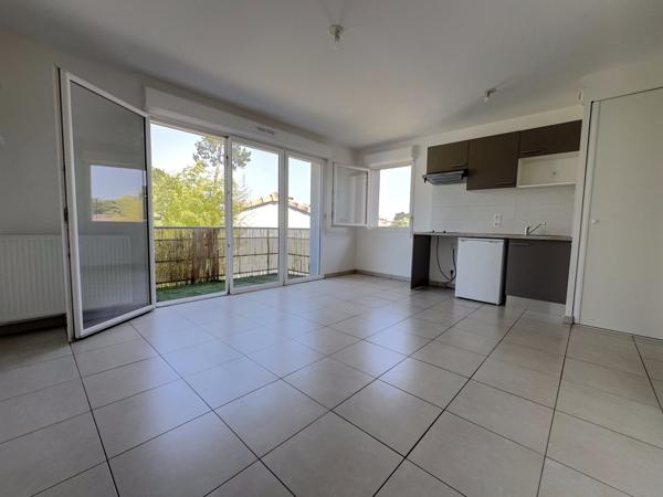La Teste de Buch ! T2 de 45 m2, balcon et 2 parkings !