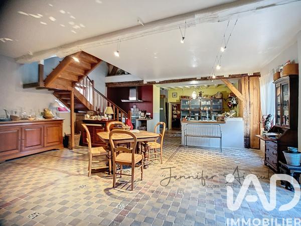 Maison à vendre 6 pièces 210 m² Montigny-Lencoup