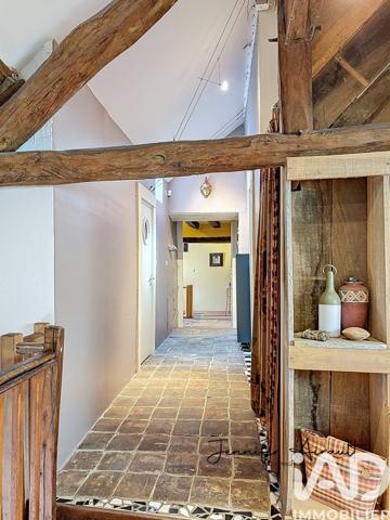 Maison à vendre 6 pièces 210 m² Montigny-Lencoup