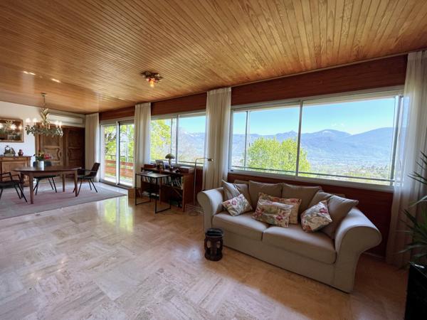 Barberaz (73000) Cadre de vie unique pour cette maison d’architecte avec vue panoramique exceptionnelle - à 5 mn de Chambéry