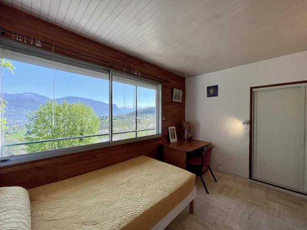 Barberaz (73000) Cadre de vie unique pour cette maison d’architecte avec vue panoramique exceptionnelle - à 5 mn de Chambéry