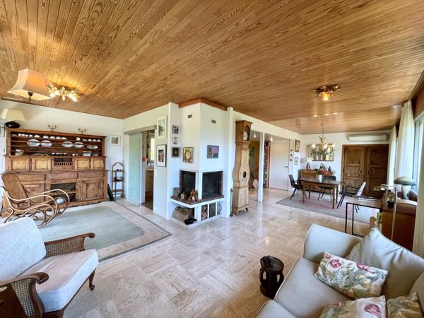 Barberaz (73000) Cadre de vie unique pour cette maison d’architecte avec vue panoramique exceptionnelle - à 5 mn de Chambéry