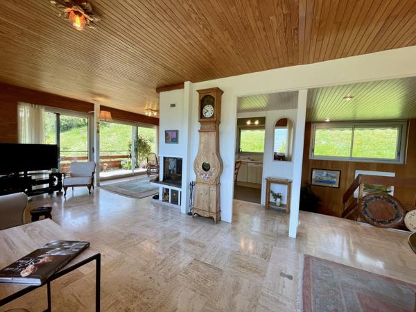 Barberaz (73000) Cadre de vie unique pour cette maison d’architecte avec vue panoramique exceptionnelle - à 5 mn de Chambéry