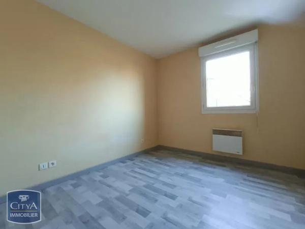 Appartement à louer 3 pièces 62.86m² Fismes (51170)
