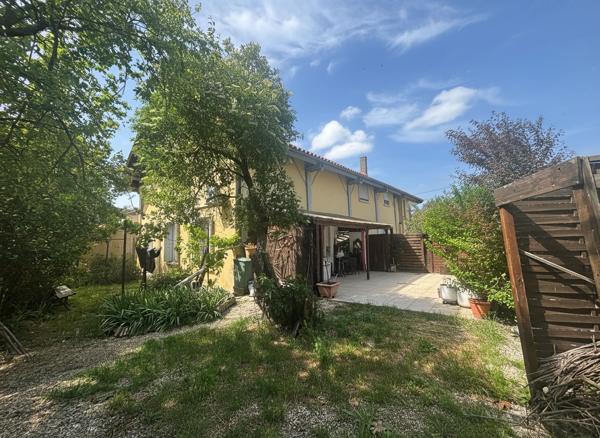 Maison a CARCASSONNE avec jardin