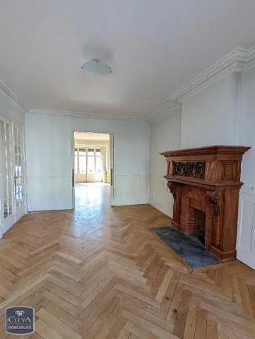 Appartement à louer 5 pièces 168m² Lyon (69006)