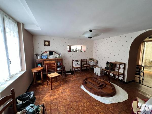 Maison de bourg 4 pièces 94 m² SEIGY