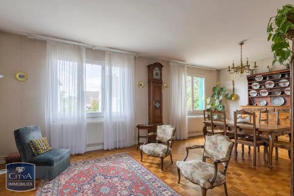 Maison à vendre 6 pièces 143m² Varennes-Vauzelles (58640)