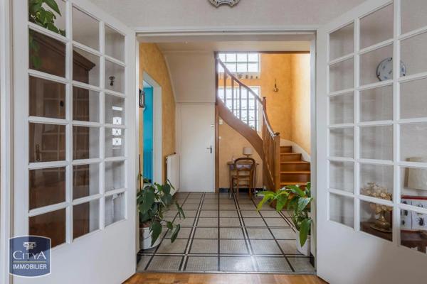 Maison à vendre 6 pièces 143m² Varennes-Vauzelles (58640)