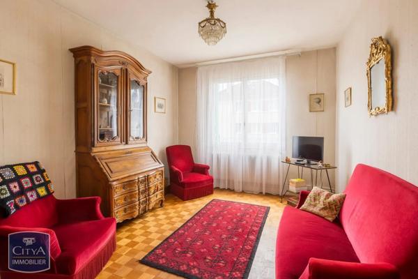 Maison à vendre 6 pièces 143m² Varennes-Vauzelles (58640)