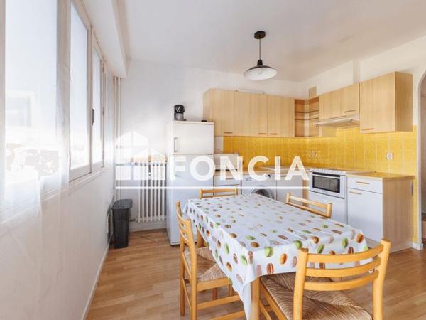 À vendre Studio 33.07 m² - Royat 63130