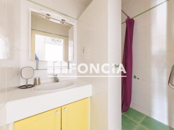 À vendre Studio 33.07 m² - Royat 63130