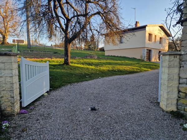 Dpt Vosges (88), à vendre proche de CONTREXEVILLE MAISON P6 avec GARAGE + DEPENDANCE de 400 m2 / TERRAIN 2000 m2