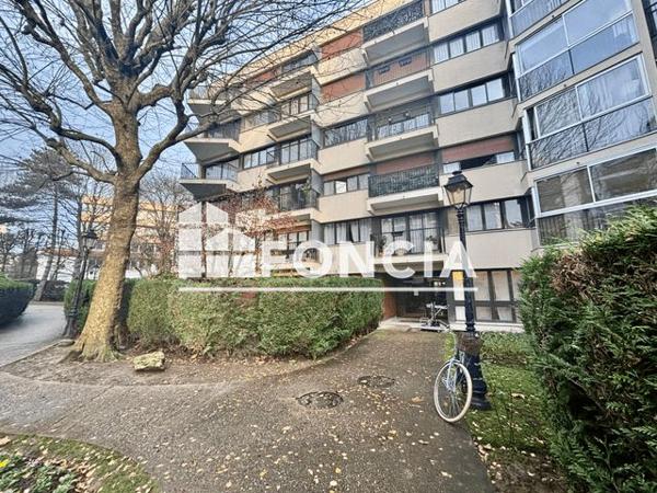 Location Studio 16.76 m² - 1-4 SQUARE VIVALDI Le Chesnay 78150
