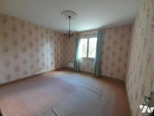 Plain-Pied de 87 m² MESLAY DU MAINE