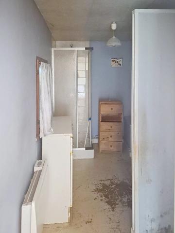 Vente                                                      Maison
                        
                     3 pièces                      50 m2                     à Chalandry