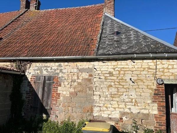 Vente                                                      Maison
                        
                     3 pièces                      50 m2                     à Chalandry