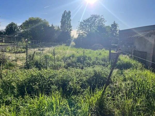 Vente                                                      Maison
                        
                     3 pièces                      50 m2                     à Chalandry