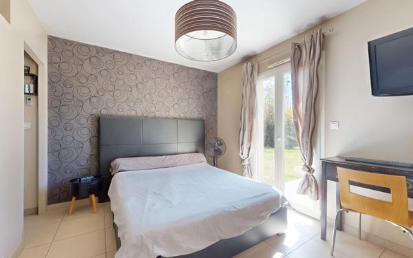 Maison à vendre    5 pièces •  Saint-Julien-de-Concelles