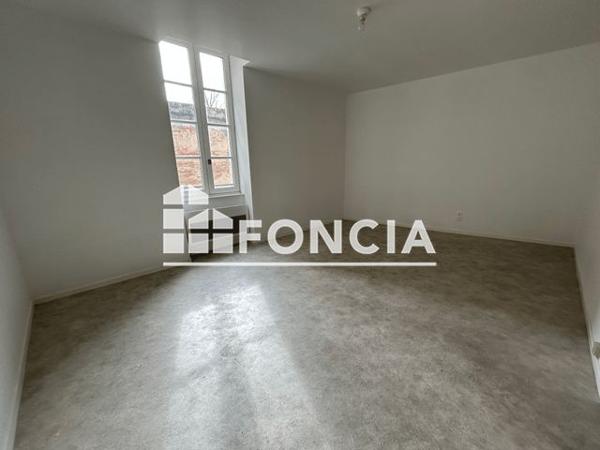 Location Appartement 4 pièces 89.68 m² - 10 RUE BORREL Castres 81100