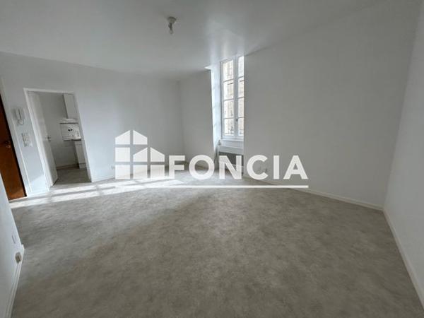 Location Appartement 4 pièces 89.68 m² - 10 RUE BORREL Castres 81100