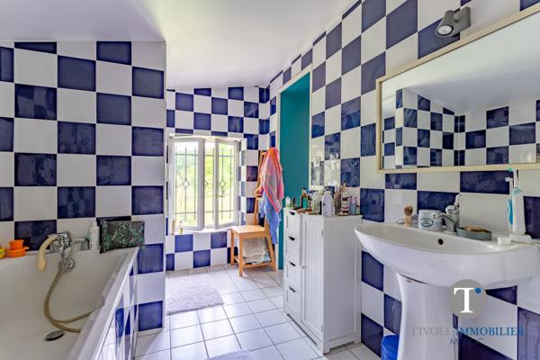 Exceptionnelle propriété de caractère – 530 m² – Parc 1 hectare – Médoc
