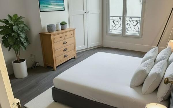 Appartement à vendre    4 pièces • 78,20 m2 Pantin