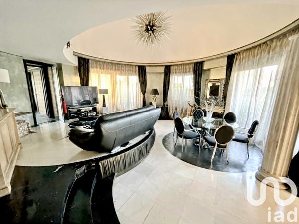 Maison 7 pièces de 300 m² à Thiais (94320)